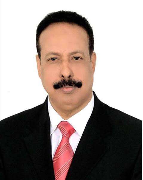 من هو المهندس حسين عوض سعيد العقربي وزيرً الأشغال العامة والطرق