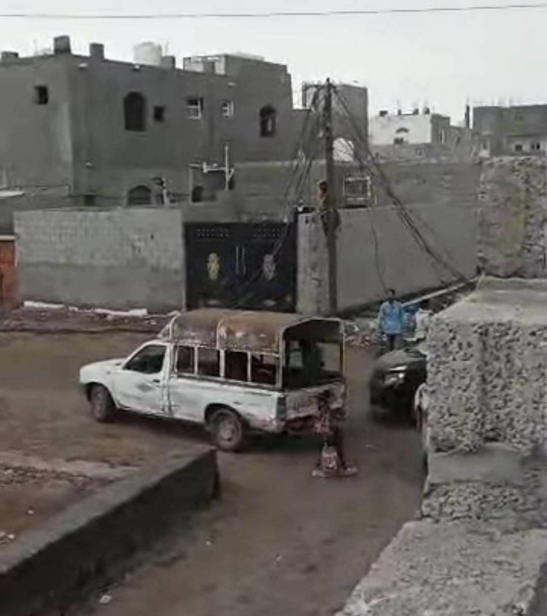 عاجل: قطع التوصيلات العشوائية للكهرباء في عدن