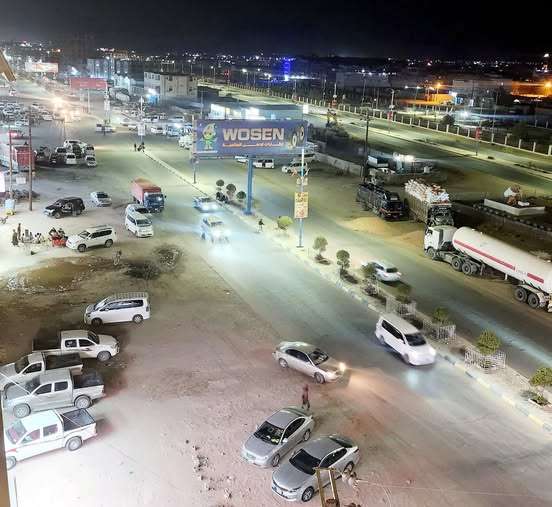 إجراءات أمنية مشددة وانتشار مكثف للقوات في مدينة عتق