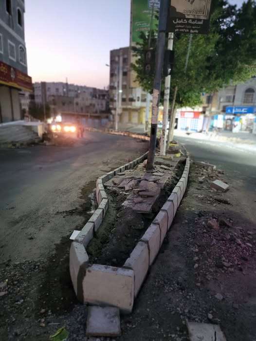 إعادة تأهيل شارع الكهرباء بتعز