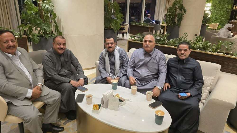 ظهور وزير الدفاع السابق الداعري في الرياض برفقة بن بريك