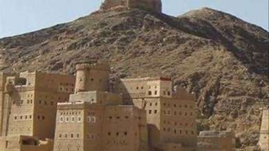 مسلحون يستهدفون سيارة شيخ وشاعر قبلي بالجوف