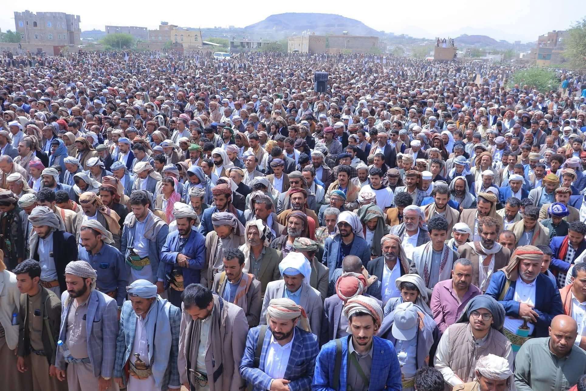 حشود كبيرة وانتشار غير مسبوق في هذه المحافظة (شاهد)