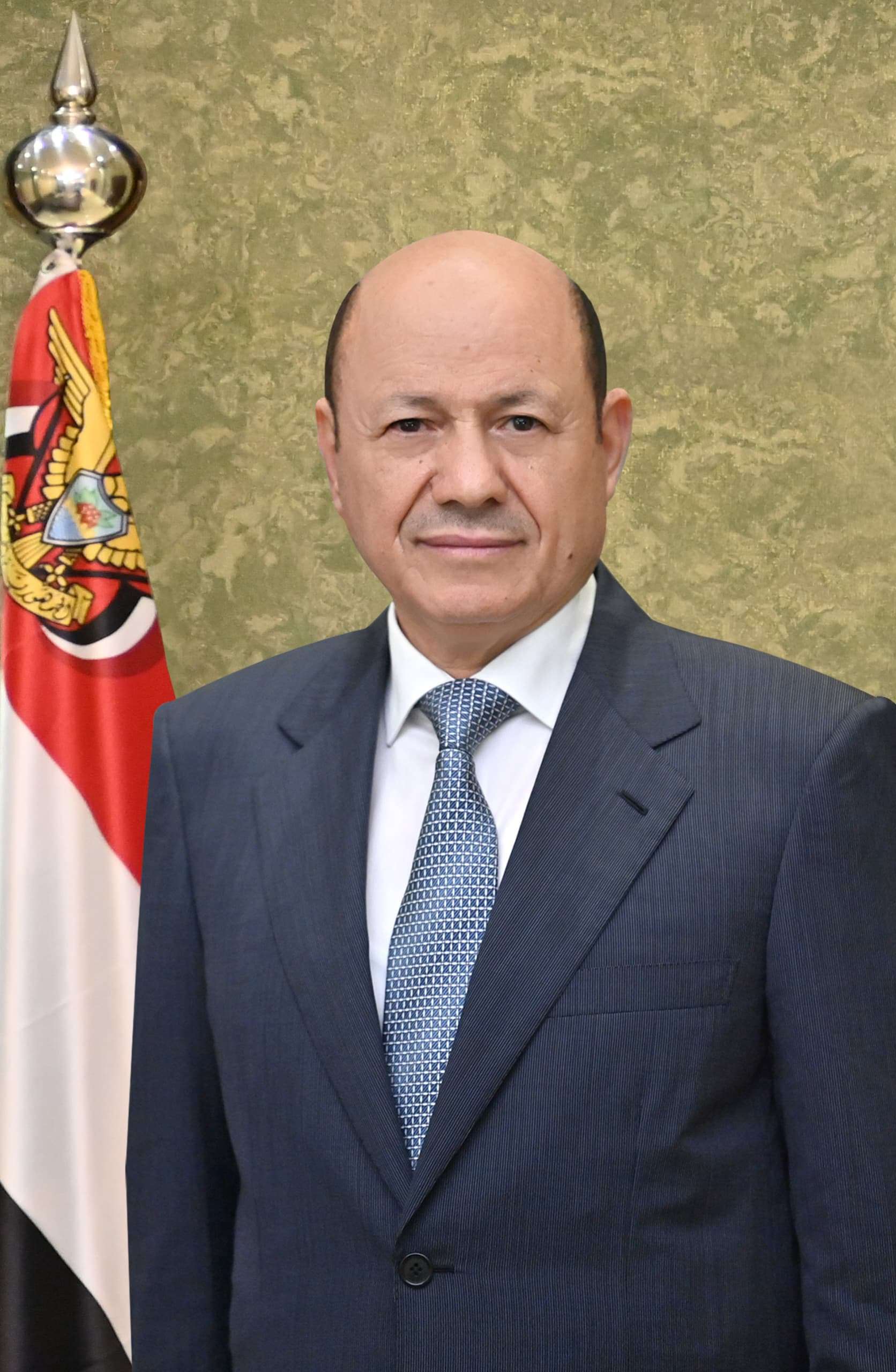 رئيس مجلس القيادة يتبادل التهاني مع اخوانه ملوك ورؤساء وامراء الدول العربية والإسلامية بمناسبة عيد الأضحى