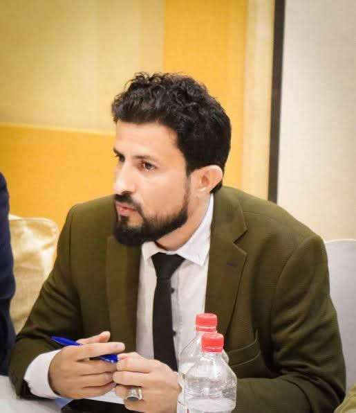 رئيس الوزراء يصدر قرارًا بتعيين شخصية جديدة في "اليمنية"