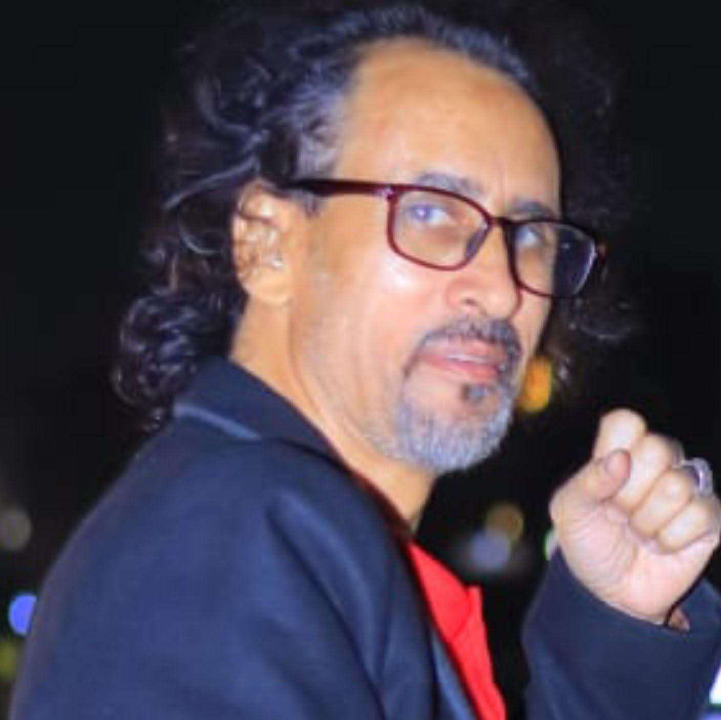 أثار ضجة واسعة.. سعيد الشعيبي “القيق” يهاجم قيادات الانتقالي ويعلن الاعتذار للسعودية