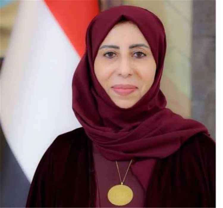 وزيرة التخطيط: لن نسمح باستغلال المطارات اليمنية لخدمة المشروع الإيراني
