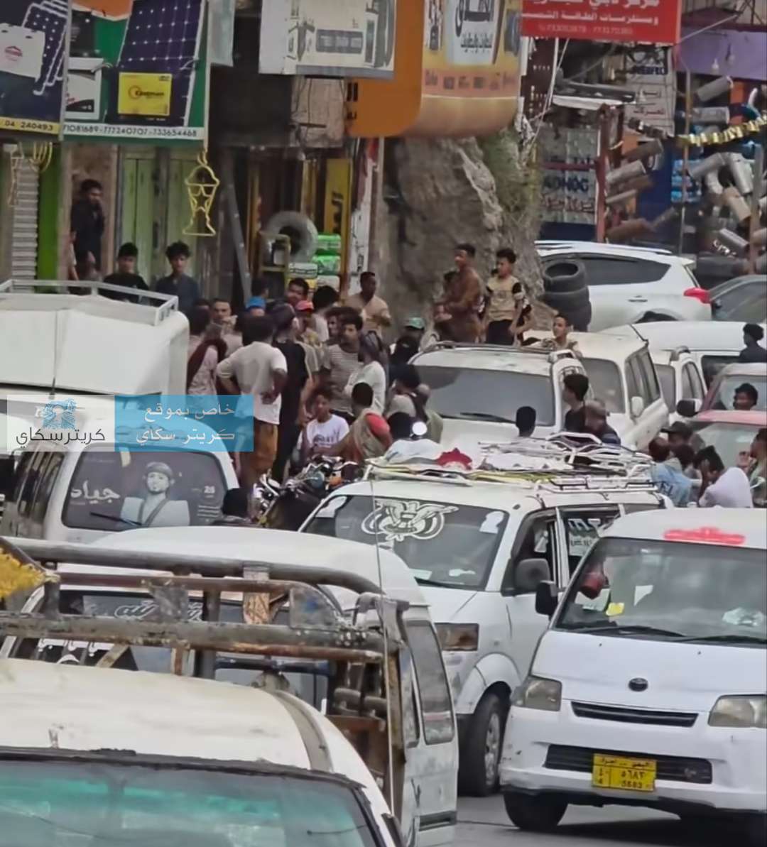 العثور على شاب مشنوقاً داخل محل تجاري