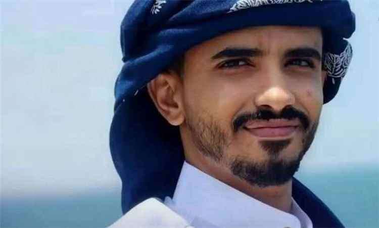 الكشف عن الشاب الذي عثر عليه داخل محله مقتولا