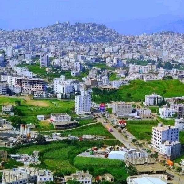 تراجع غير مسبوق في الإقبال على كلية التربية بجامعة إب
