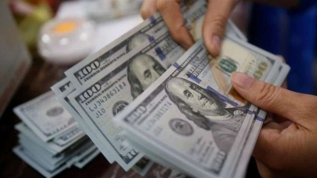 مواطنون يشكون عدم تخفيض رسوم هذا الأمر بعدن