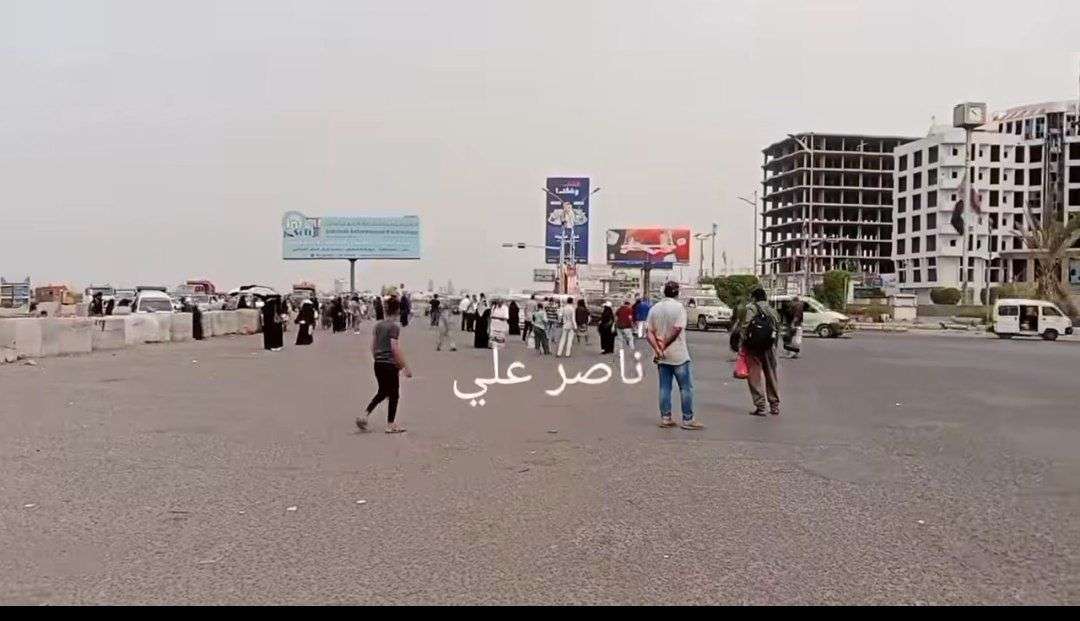 أزمة مواصلات خانقة في عدن