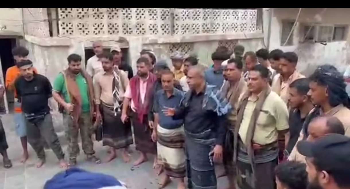 صلح قبلي في عدن ينهي خلافًا عقب سوء تفاهم في شرطة المنصورة