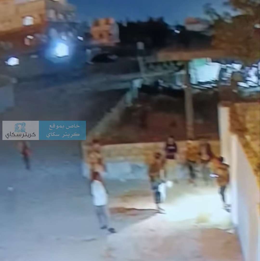 استغاثة تهز عدن.. مواطنة تتحدث عن اقتحام منزلها من قبل مسلحين وتطالب بتدخل عاجل