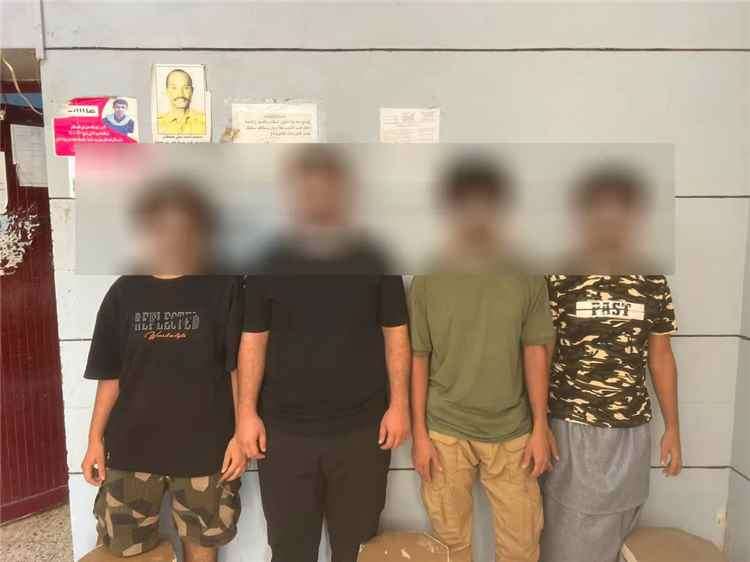 اشتباك مسلح بجانب مسجد شهير بعدن