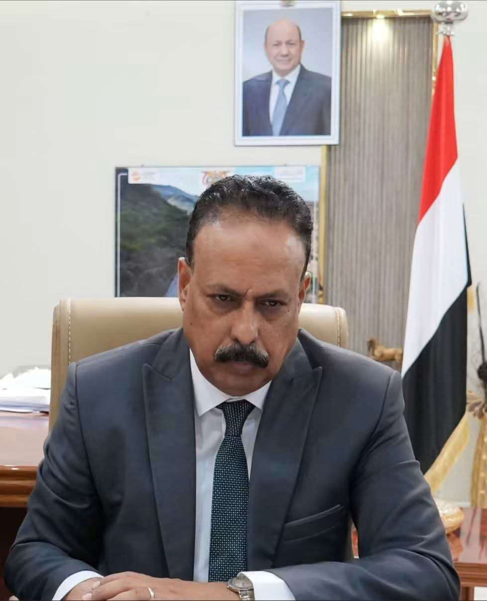 «صدقوا أو لا تصدقوا».. الداعري يفجر مفاجأة عن وزير الأشغال وتداخل المناصب القانونية!