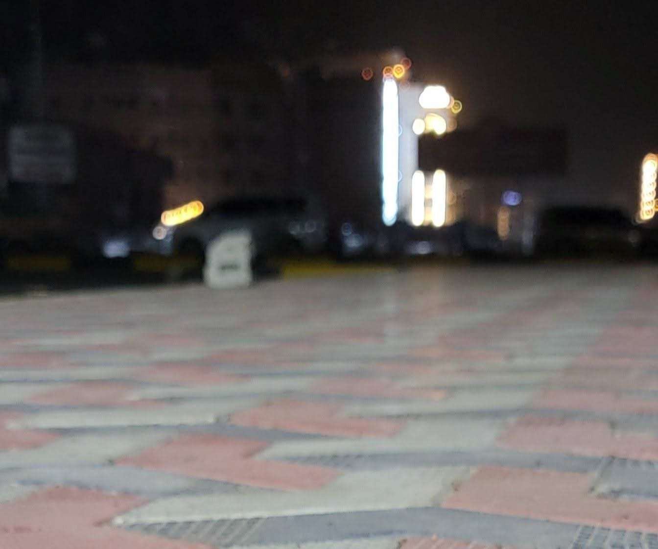 وفاة أب في عدن تحوّل فرحة تخرج ابنته إلى مأساة