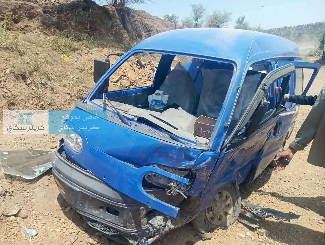 حادث مروري يتسبب بأضرار لمركبتين