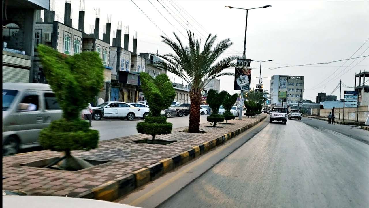احمدوا الله أننا أخرجناكم.. المخلافي يروي احتجازه ونهب أمواله ومقتنياته على طريق مأرب