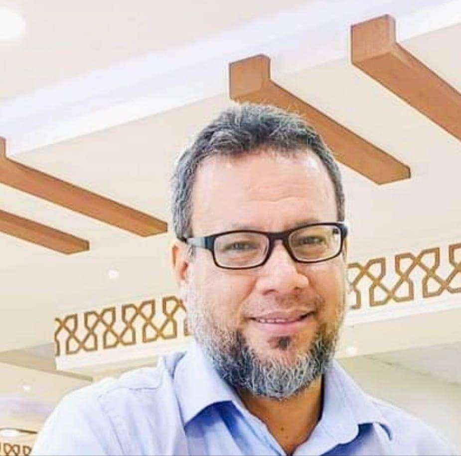 بحافتنا مبدع يستحق يكون وزير عدنان جمن