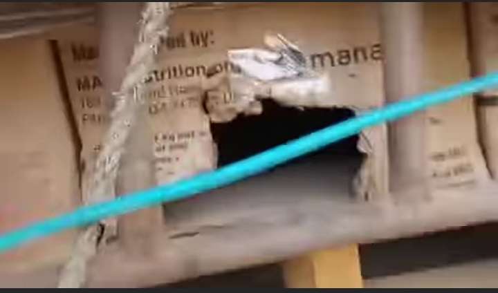 الجمارك في ذمار تواجه اتهامات بسرقة بضائع سائقي الشاحنات