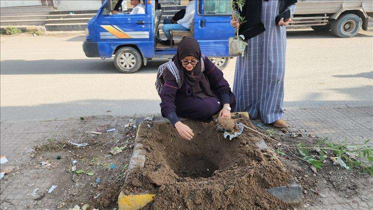 توديع افتهان المشهري في تعز