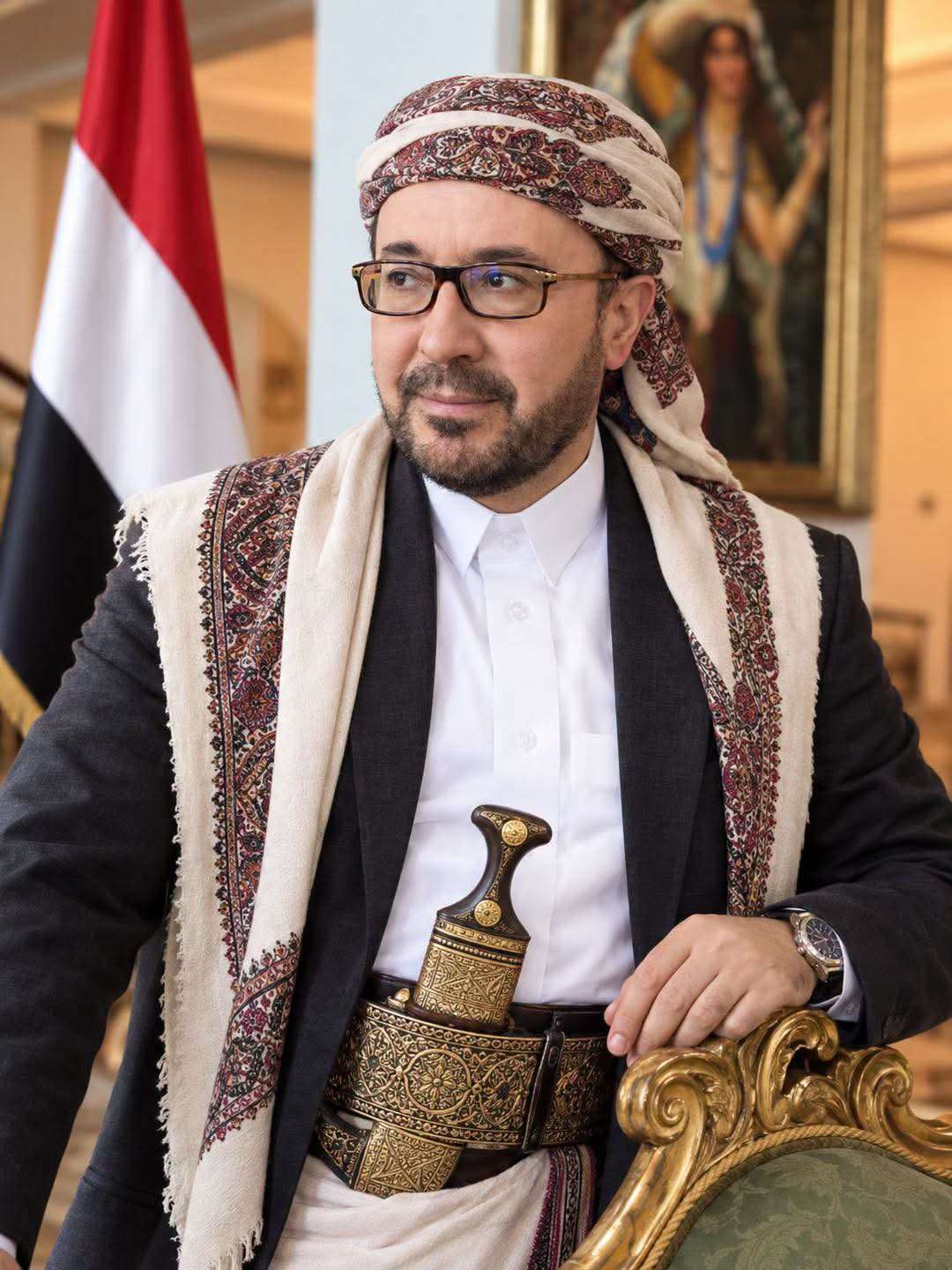 فيصل القاسم يظهر بالزي اليمني ويوجه رسالة مؤثرة لليمنيين
