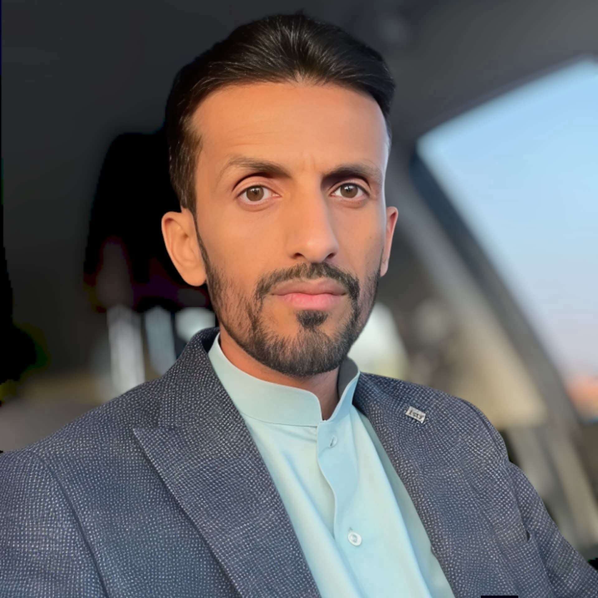 عاجل: تعطيل حساب عادل الحسني في فيسبوك