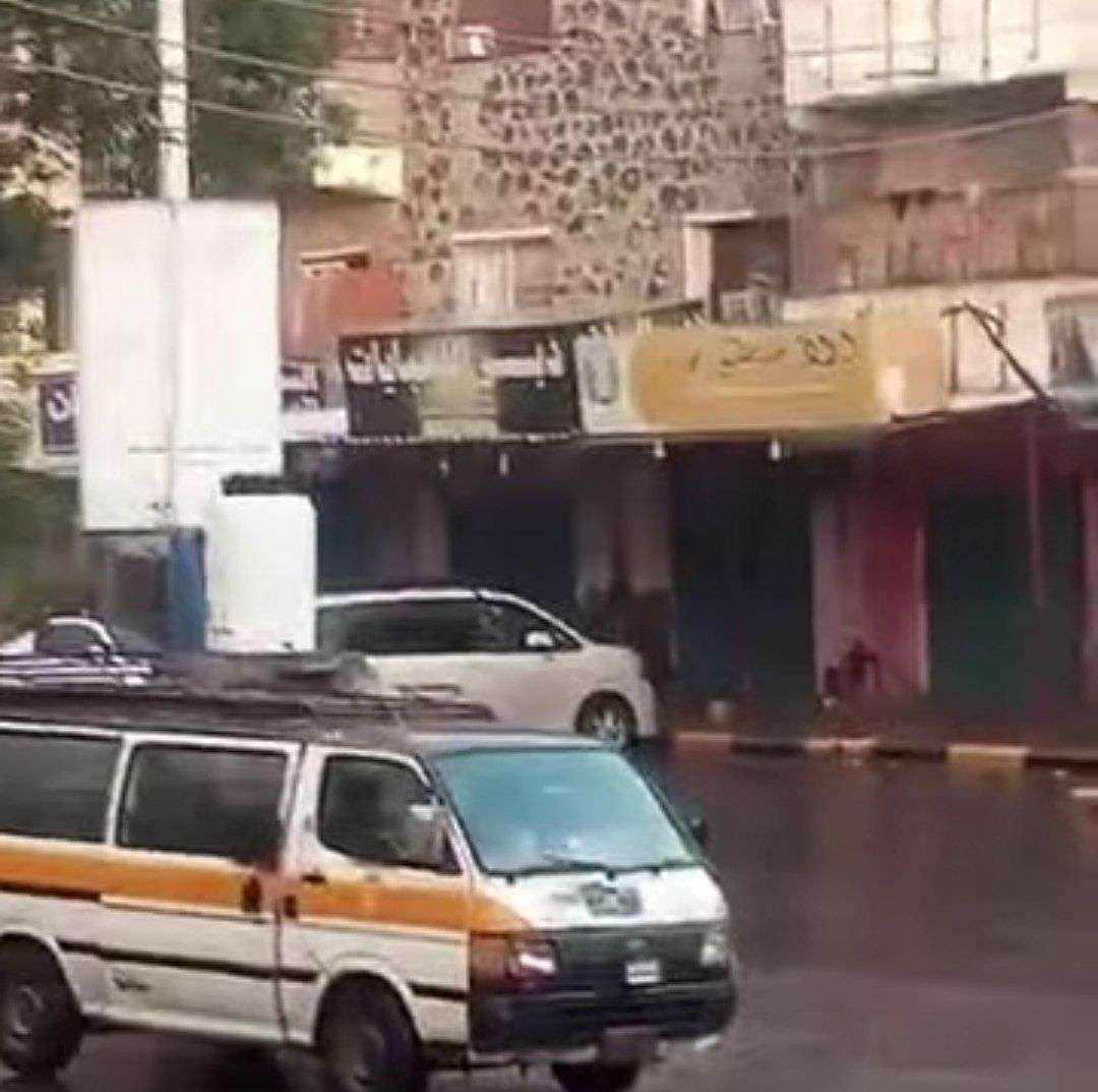 هطول أمطار غزيرة على مدينة زنجبار
