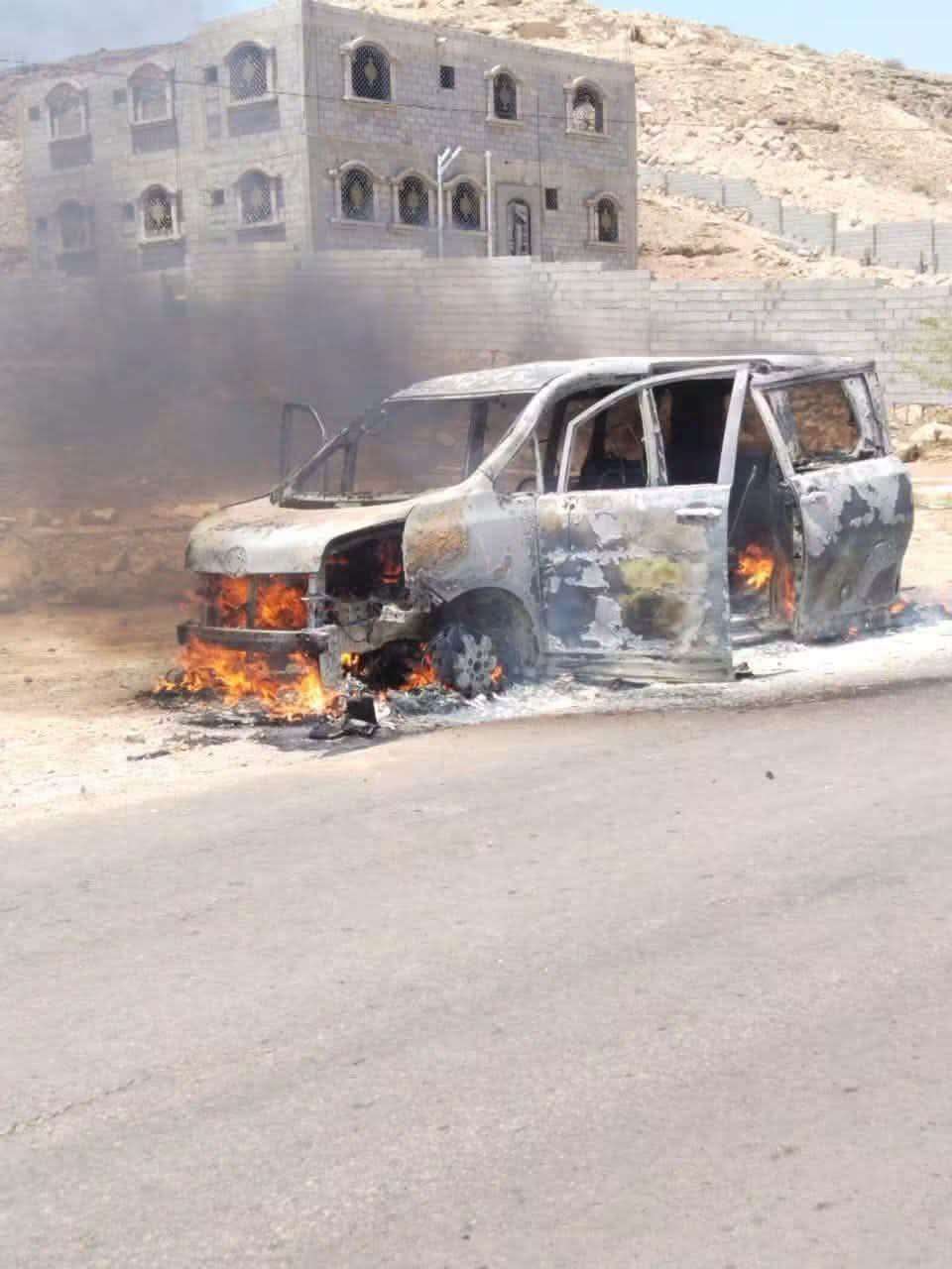 عاجل | بسبب منظومة الغاز.. حريق يلتهم حافلة في لماطر بشبوة