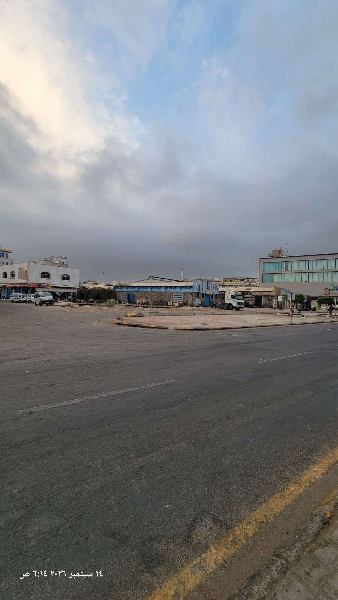 رطوبة مرتفعة تسيطر على أجواء عدن صباح اليوم