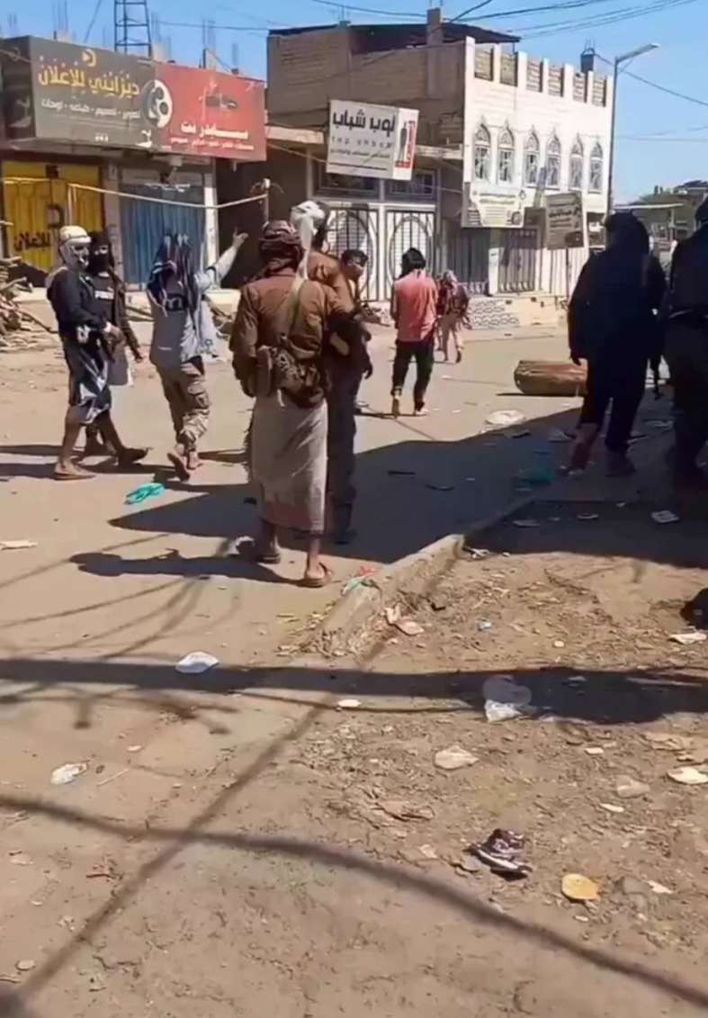 بعد 3 أيام من العصيان.. قبائل الأزارق تعلن قرارها الحاسم