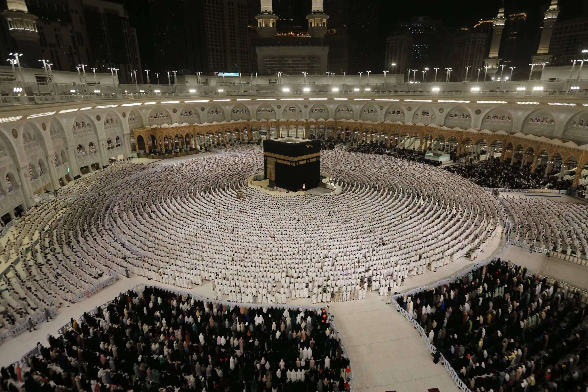 التحالف: اعتراض وتدمير مسيّرة حو ثية حاولت دخول أجواء مكة المكرمة(تفاصيل)