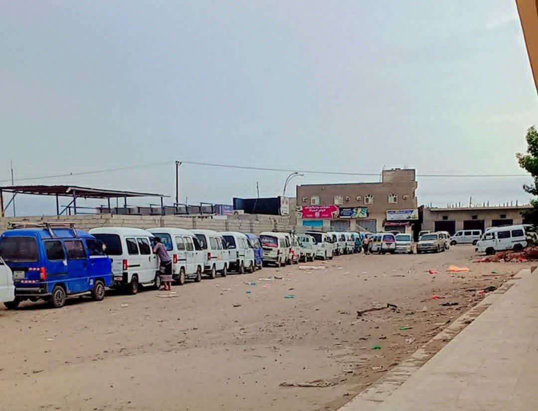 مواطنون بعدن : إلى متى تستمر أزمة الغاز المزمنة؟