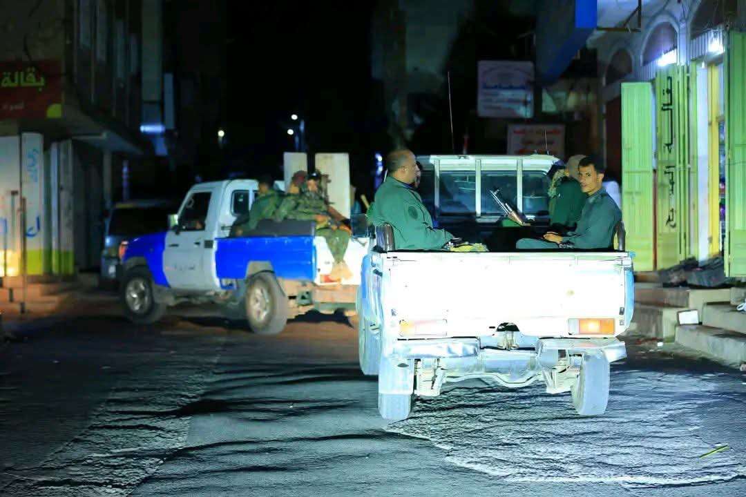 ضبط عبوة نا سفة وريموت تفجير بحوزة شخص