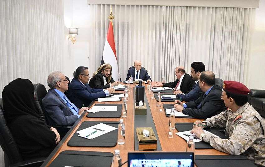 مجلس الدفاع الوطني يدعو المواطنين إلى الابتعاد عن مواقع وتحشيدات المليشيات والإبلاغ عن أي تحركات مشبوهة