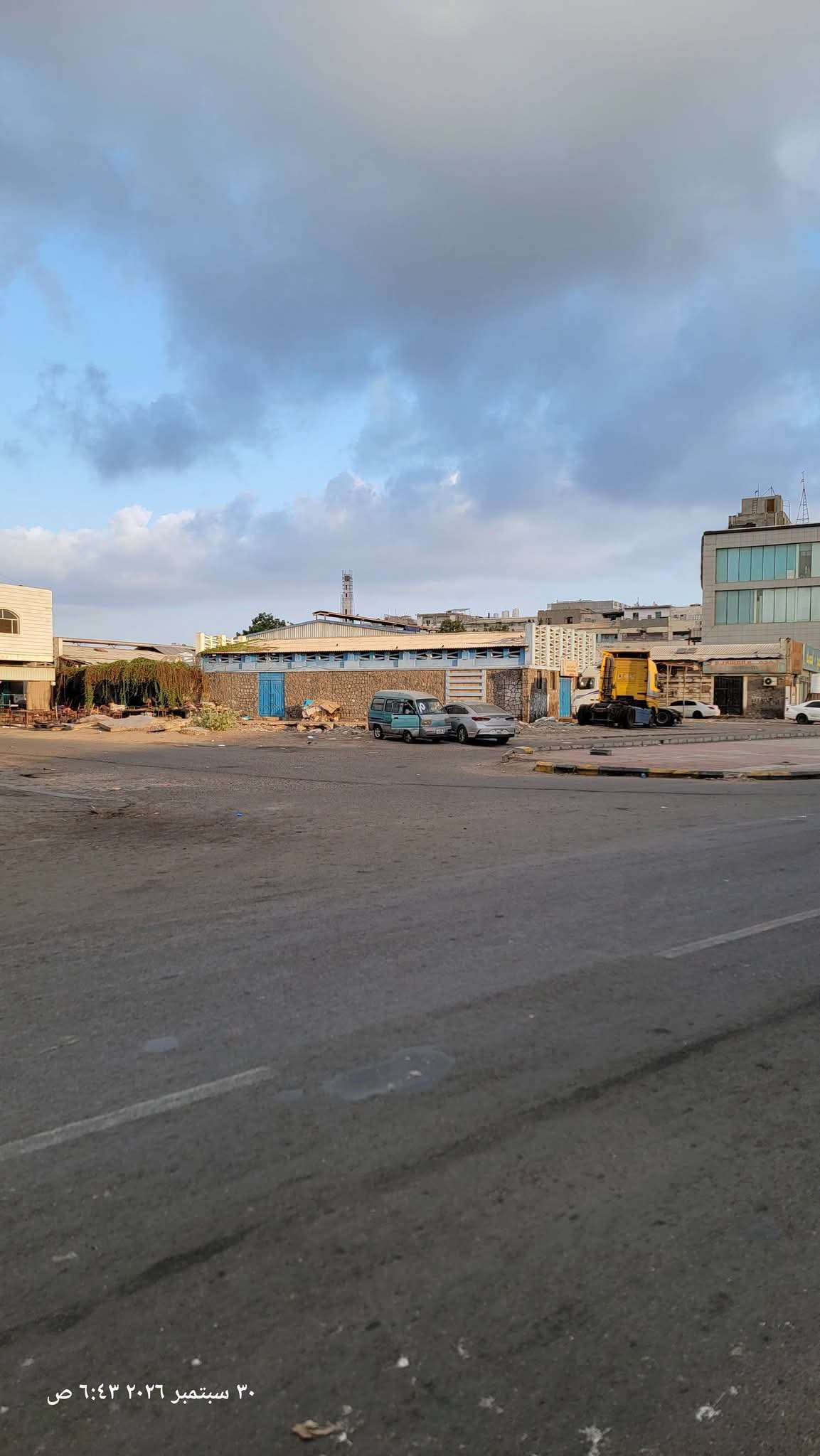 عدن .. أجواء غائمة جزئياً