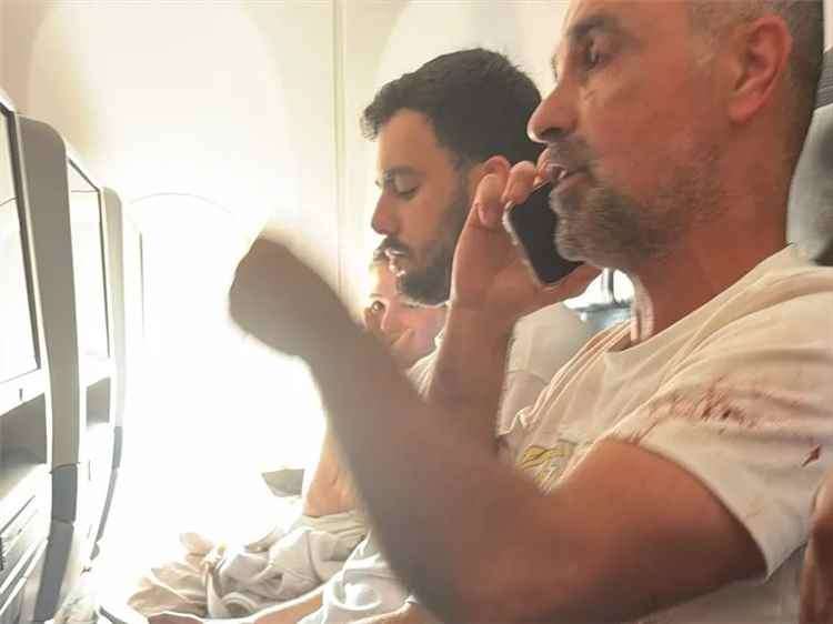 اشتباك بين الطيارَين ودماء وانخفاض حاد في الارتفاع.. تفاصيل درامية لحادث طائرة 