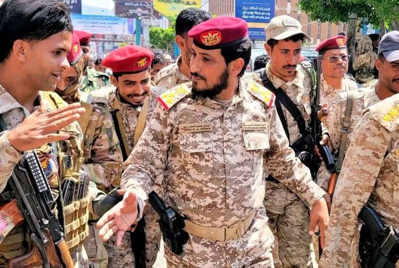 محاولة اغتيال قائد عسكري في تعز بتفجير عبوة ناسفة