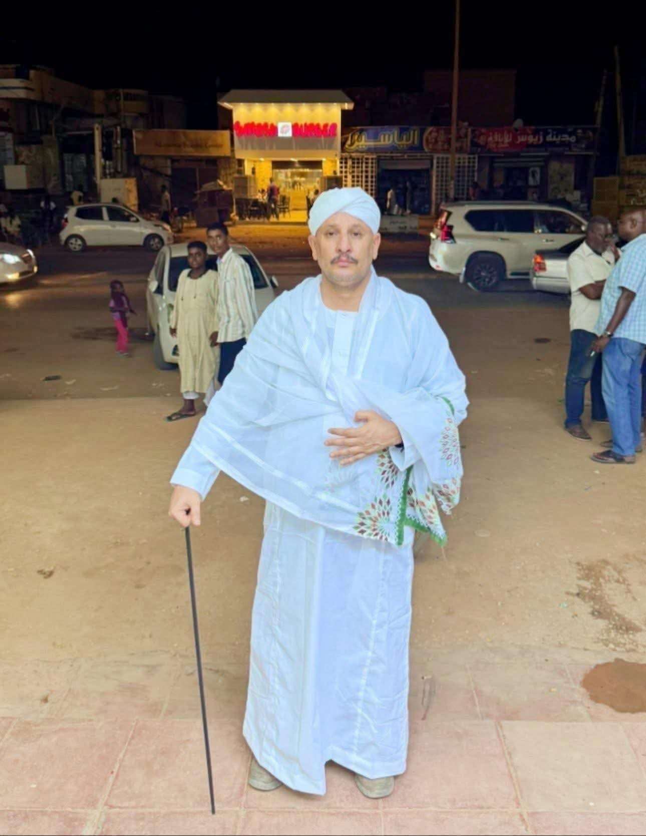 الكشف عن حقيقة اغتيال الصحفي اليمني انيس منصور في الفاشر بالسودان