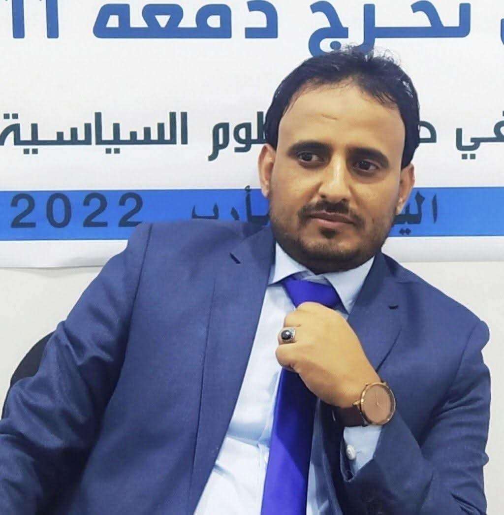 إصابة ناشط سياسي ووفاة مرافقه في حادث مروري بالمهرة