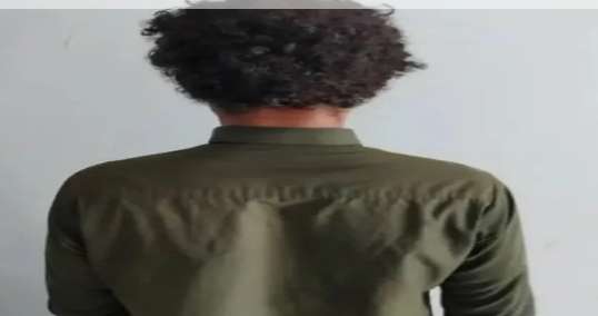 شرطة شبوة تلقي القبض على سارق سيارات وتستعيد المسروقات