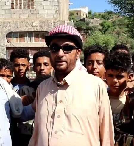 الحوثي يرتكب جريمة ضد الانسانية.. يعدم الشيخ الكفيف خليل داخل منزله بتعز