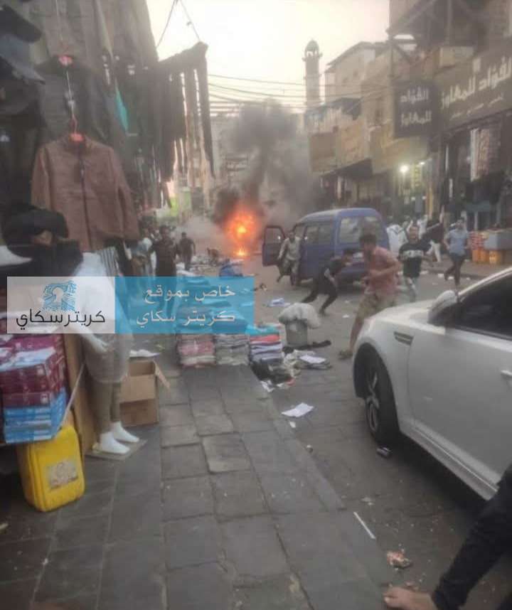 عاجل:صور تظهر سقوط أجزاء من صواريخ الحوثي على أحياء سكنية في عدن