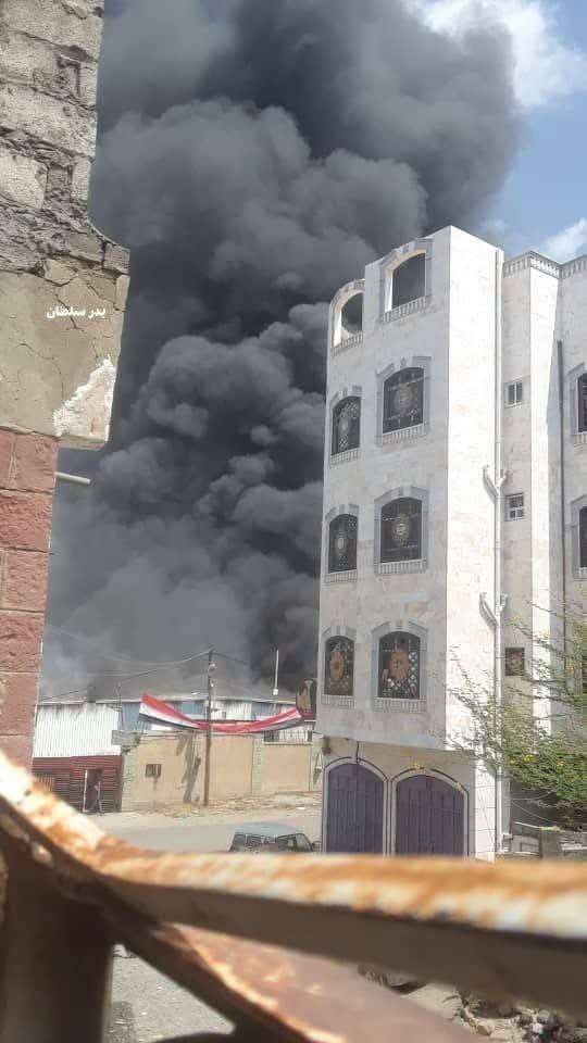 بالصور .. استهداف حو ثي لحارة في بيرباشا غربي تعز وسقوط ضحايا من المدنيين