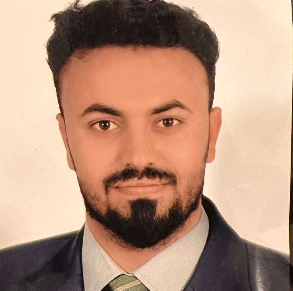 إعلامي ينتقد احتجاز قواطر النفط والغاز في مأرب ويحذر من هذا الأمر