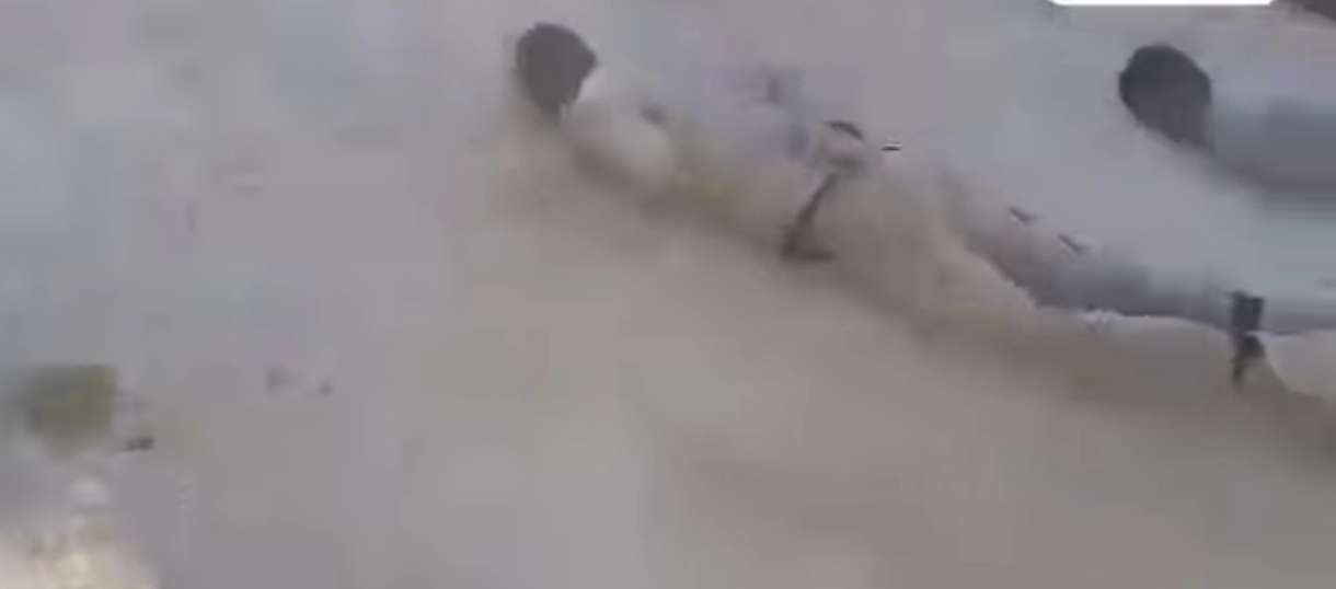 تعليق صادم على قيام جنود الانتقالي باهانة وذل اسرى بن حبريش في حضرموت