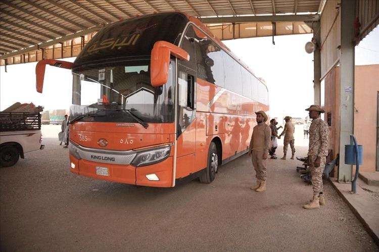 السيطرة على معسكر كبير في المهرة