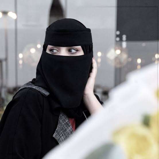 جريمة مروعة .. شاب يقدم على قتل شخص رفض ان يطلق زوجته بعد ان تزوجها كمحلل