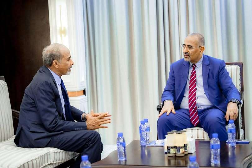 الزُبيدي يستقبل محمود الصبيحي في عدن والكشف عن ماحدث